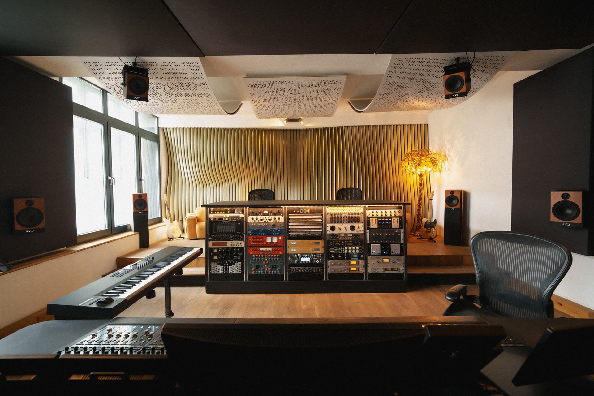 Studio A — photo 8